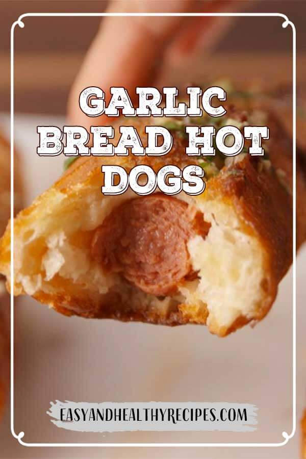 Garlic-Bread-Hot-Dogs